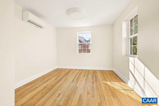 809 EAST JEFFERSON ST, Charlottesville, VA 22902