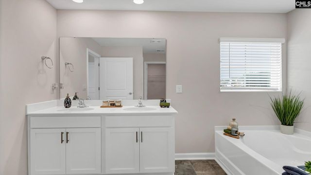 340 Bevington Brook Lane, Hopkins, SC 29061