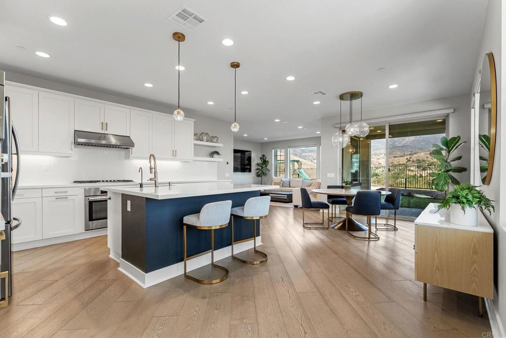 1832 Aliso Canyon Dr, Lake Forest, CA 92610 — exterior