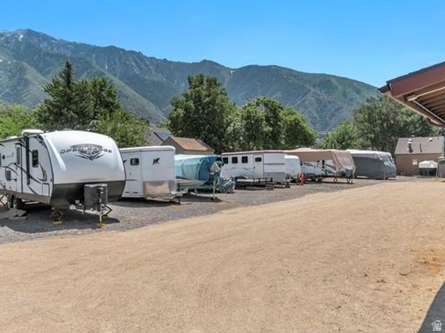 10750 S DIMPLE DELL DR, Sandy, UT 84092