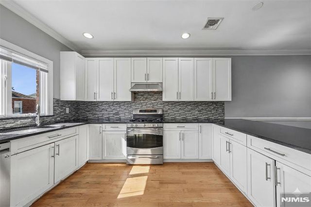 442 Washington Avenue C0442, Cliffside Park, NJ 07010