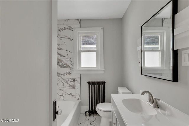 72 Grandview Terrace, Albany, NY 12202