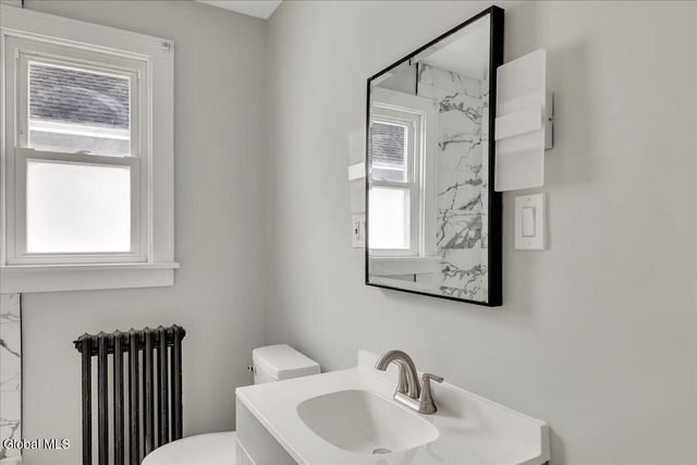 72 Grandview Terrace, Albany, NY 12202