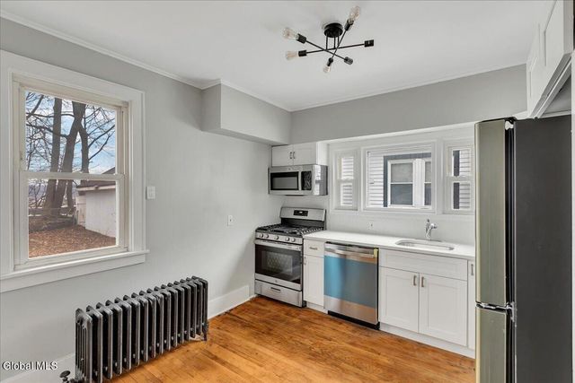 72 Grandview Terrace, Albany, NY 12202