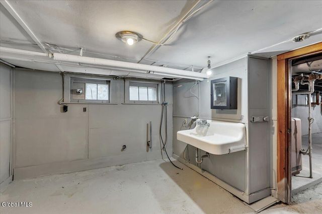 72 Grandview Terrace, Albany, NY 12202