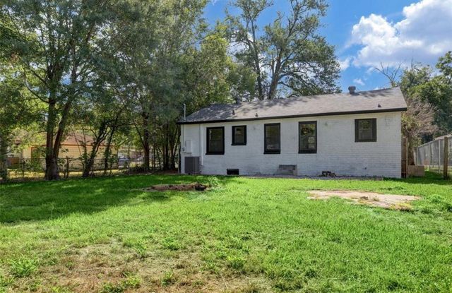 513 Mayford Street, Houston, TX 77076