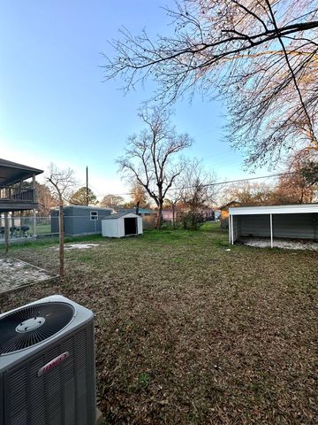 513 Mayford Street, Houston, TX 77076