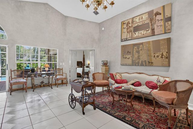 526 Misty Oaks Drive, Pompano Beach, FL 33069