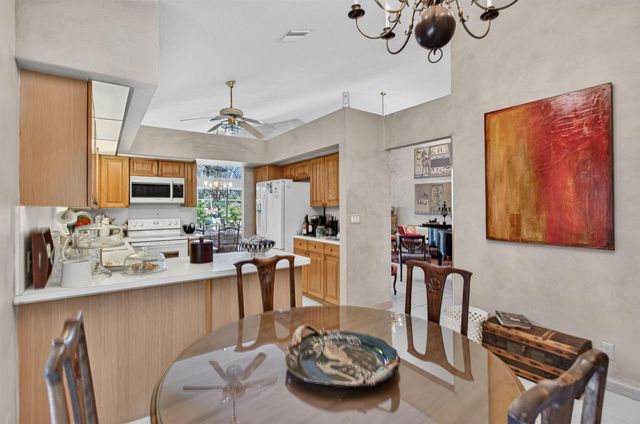 526 Misty Oaks Drive, Pompano Beach, FL 33069
