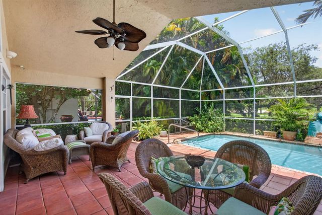 526 Misty Oaks Drive, Pompano Beach, FL 33069