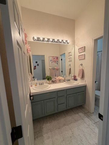 9454 Crocker Rd, Granite Bay, CA 95746