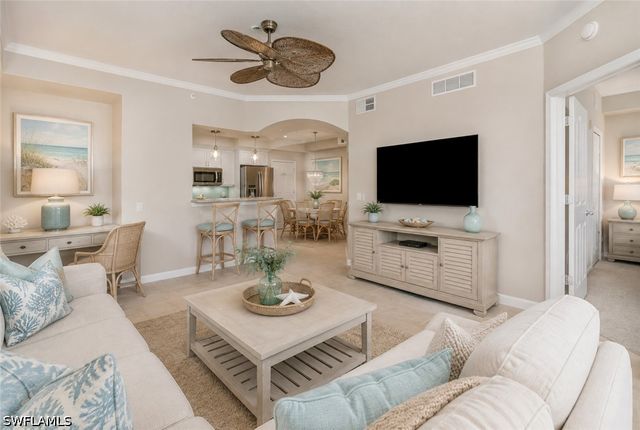 12965 Positano CIR 305, Naples, FL 34105