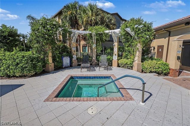 12965 Positano CIR 305, Naples, FL 34105