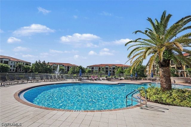 12965 Positano CIR 305, Naples, FL 34105