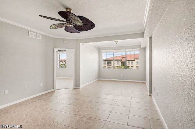 12965 Positano CIR 305, Naples, FL 34105