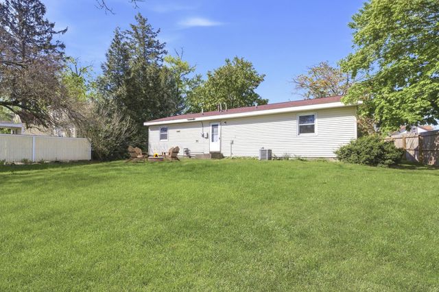 17 S Willard Street, New Buffalo, MI 49117