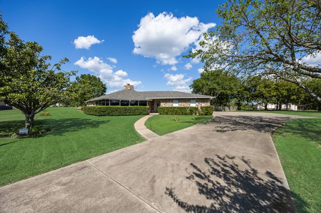 13 Pringle Lane, Rockwall, TX 75087