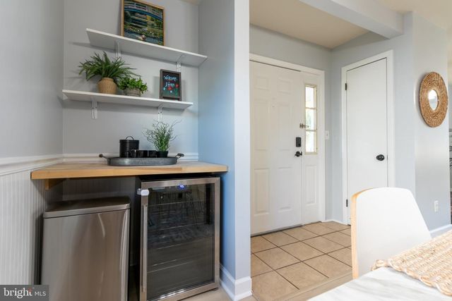 2109 SHORE DR, Edgewater, MD 21037