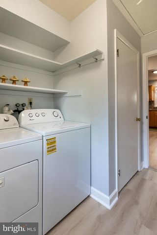 2109 SHORE DR, Edgewater, MD 21037