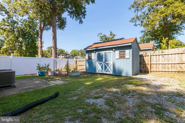 2109 SHORE DR, Edgewater, MD 21037