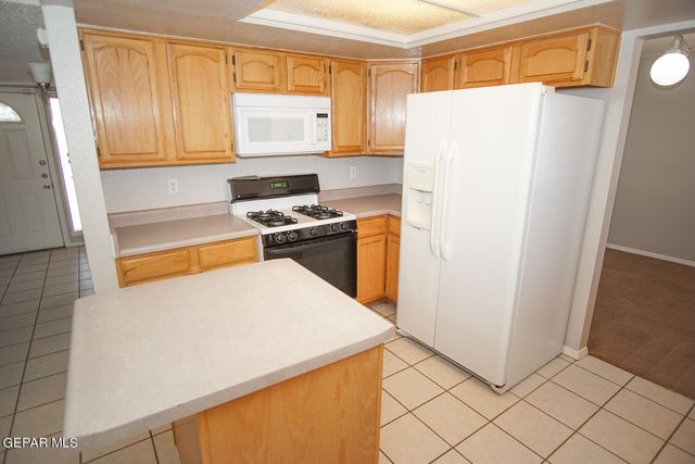2348 MERMAID Drive, El Paso, TX 79936