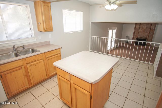 2348 MERMAID Drive, El Paso, TX 79936