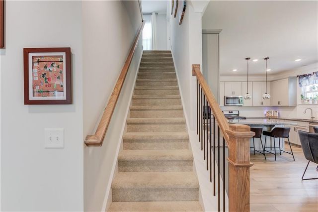 42 Sinclair Circle, Hoschton, GA 30548