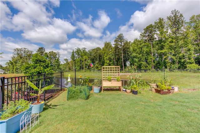 42 Sinclair Circle, Hoschton, GA 30548