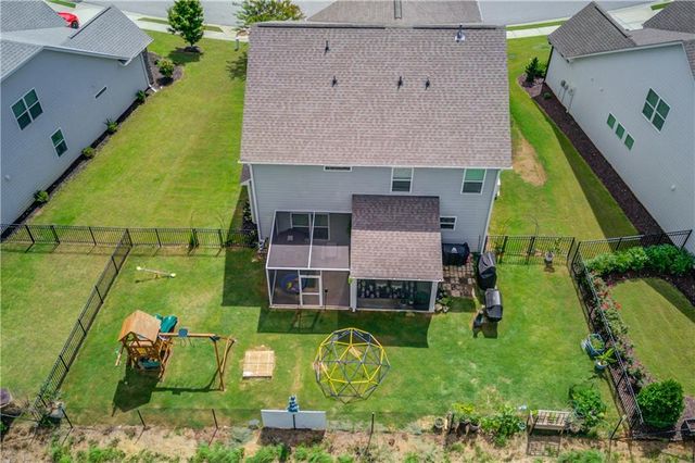 42 Sinclair Circle, Hoschton, GA 30548