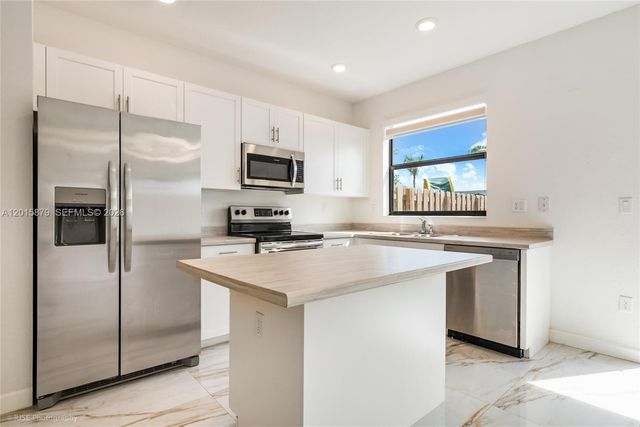 28725 SW 133rd Ct 28725, Homestead, FL 33033