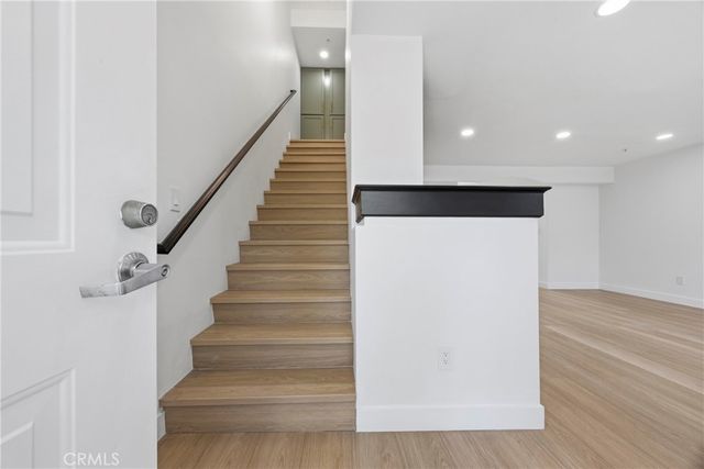 645 W Regent, Inglewood, CA 90301