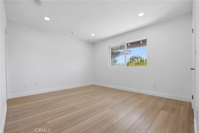 645 W Regent, Inglewood, CA 90301