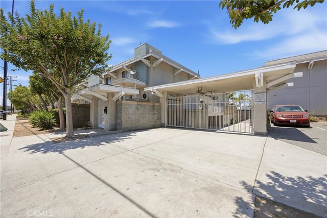 645 W Regent, Inglewood, CA 90301