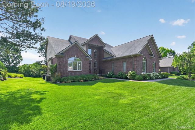 3747 Honors Way, Genoa Township, MI 48843