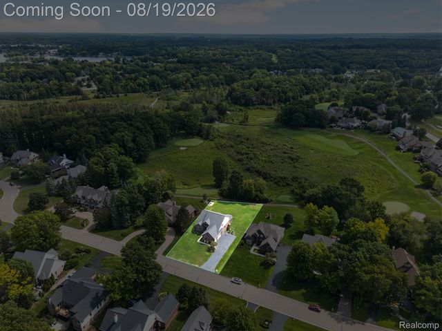 3747 Honors Way, Genoa Township, MI 48843