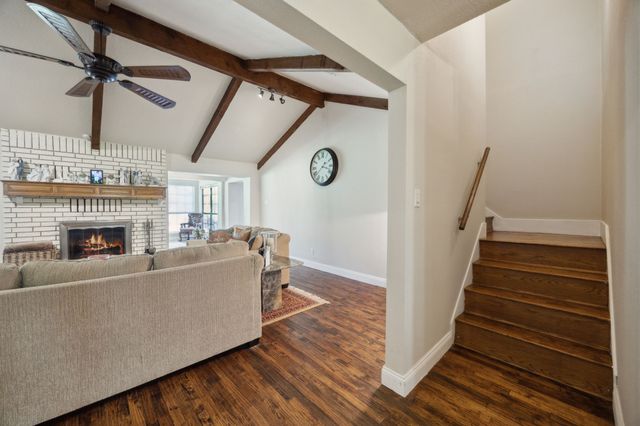 1425 N Peytonville, Southlake, TX 76092