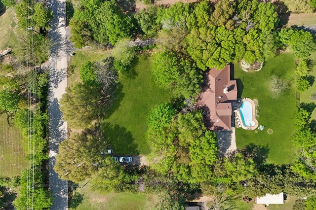 1425 N Peytonville, Southlake, TX 76092