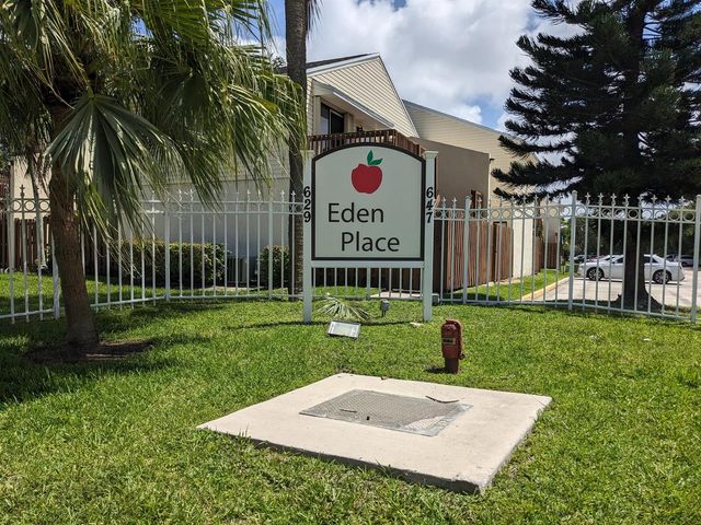 633 EXECUTIVE CENTER Drive L104, West Palm Beach, FL 33401