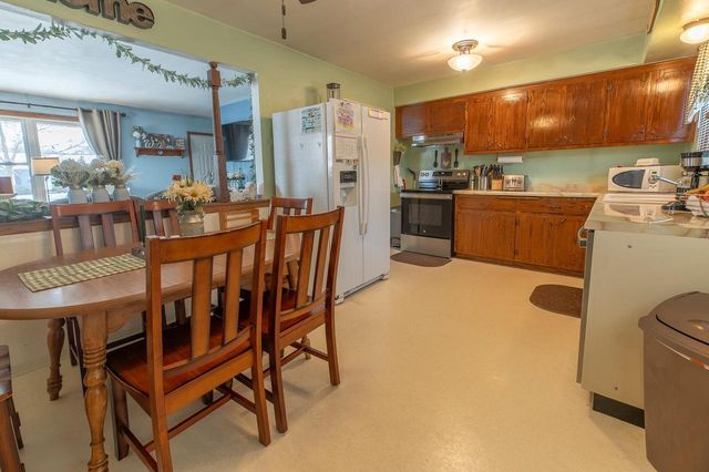 2125 S Palm Street, Janesville, WI 53546