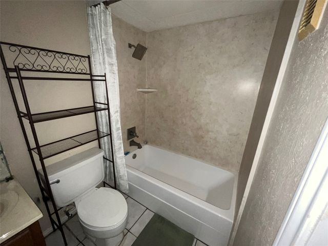 9823 Walnut Street 306, Dallas, TX 75243