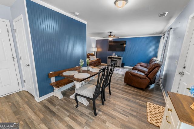 297 Sunrise Circle, Midway, GA 31320