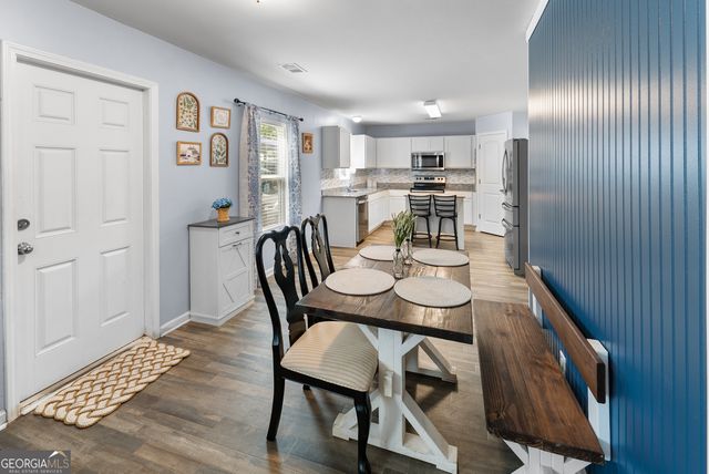297 Sunrise Circle, Midway, GA 31320