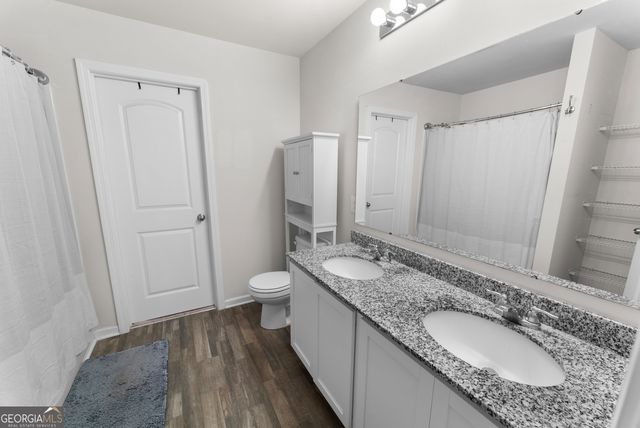 297 Sunrise Circle, Midway, GA 31320