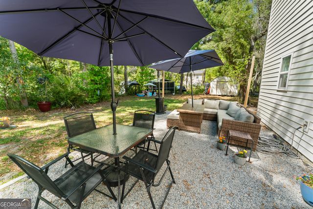 297 Sunrise Circle, Midway, GA 31320