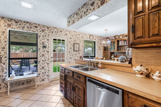 13103 Halwin Circle, Dallas, TX 75243