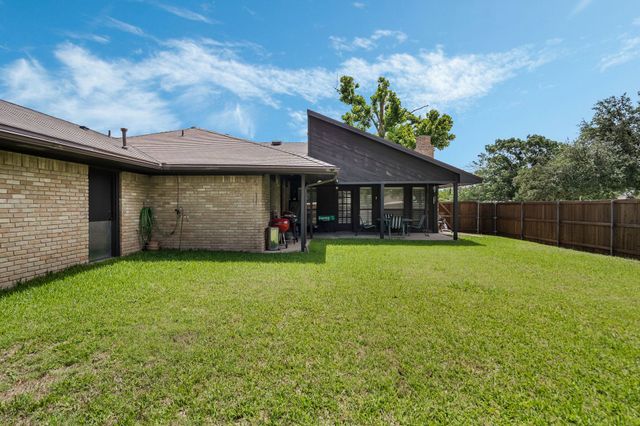13103 Halwin Circle, Dallas, TX 75243