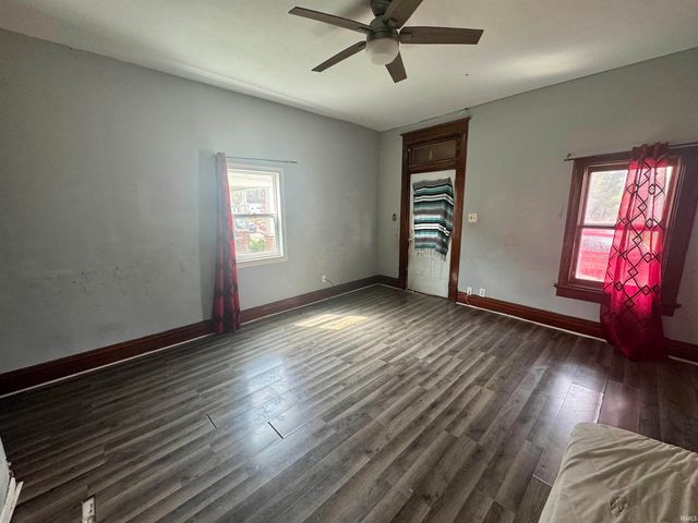 615 N Third Avenue, Evansville, IN 47710