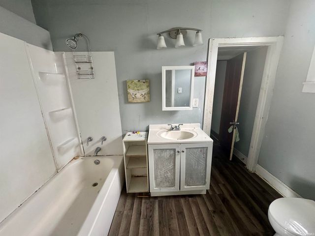 615 N Third Avenue, Evansville, IN 47710