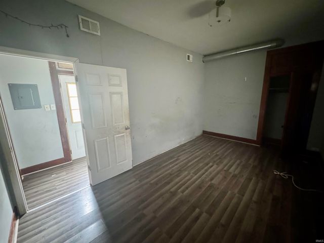 615 N Third Avenue, Evansville, IN 47710