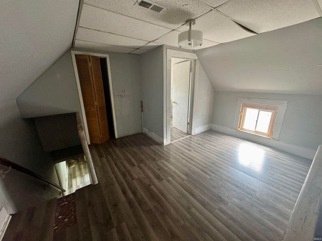 615 N Third Avenue, Evansville, IN 47710